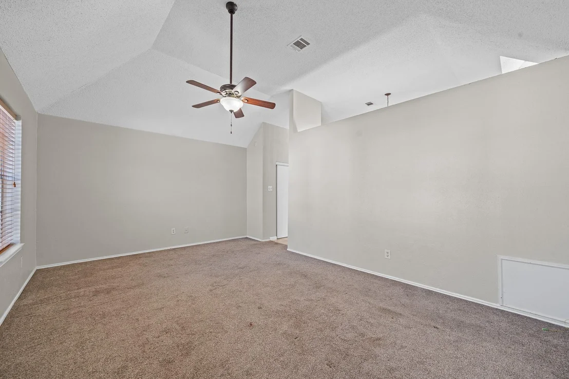 Photo of 11123 Gatesden Drive
