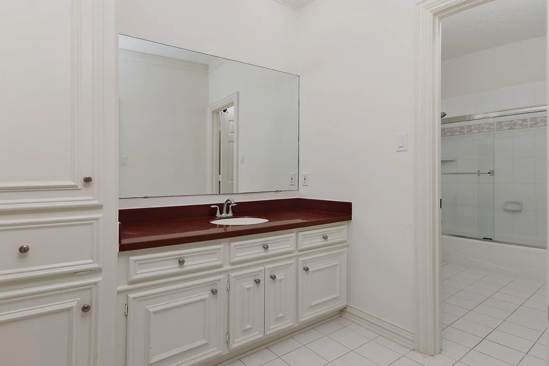 Photo of 23508 Twin Oaks Drive