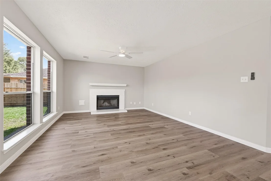 Photo of 1027 Long Prairie Drive