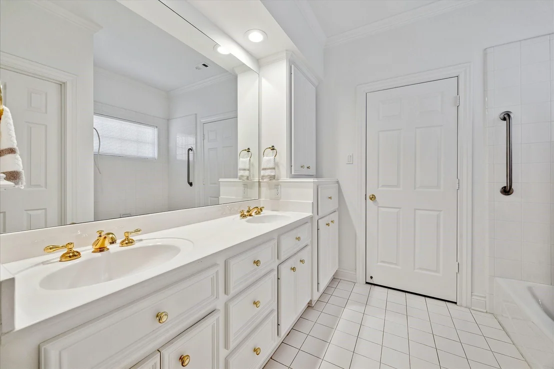 Photo of 5706 Indian Bluff