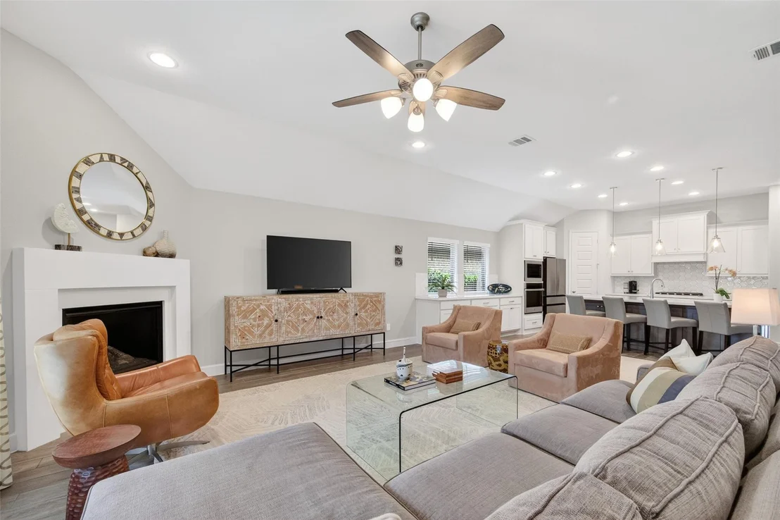 Photo of 2826 Acacia Grove Drive