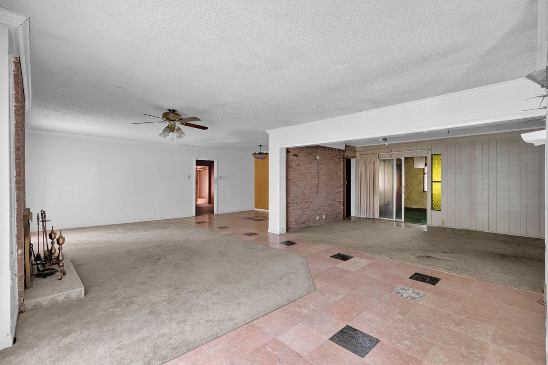 Photo of 4425 Laurel Drive