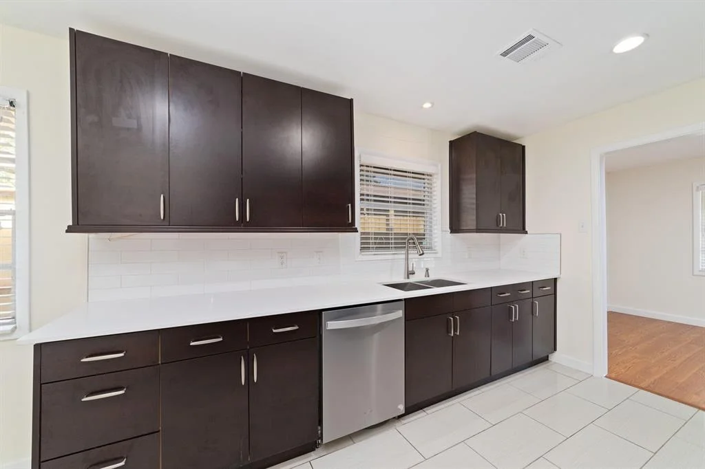 Photo of 6234 Shadow Crest Street
