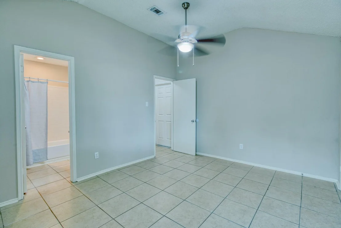Photo of 5619 Gineridge Drive