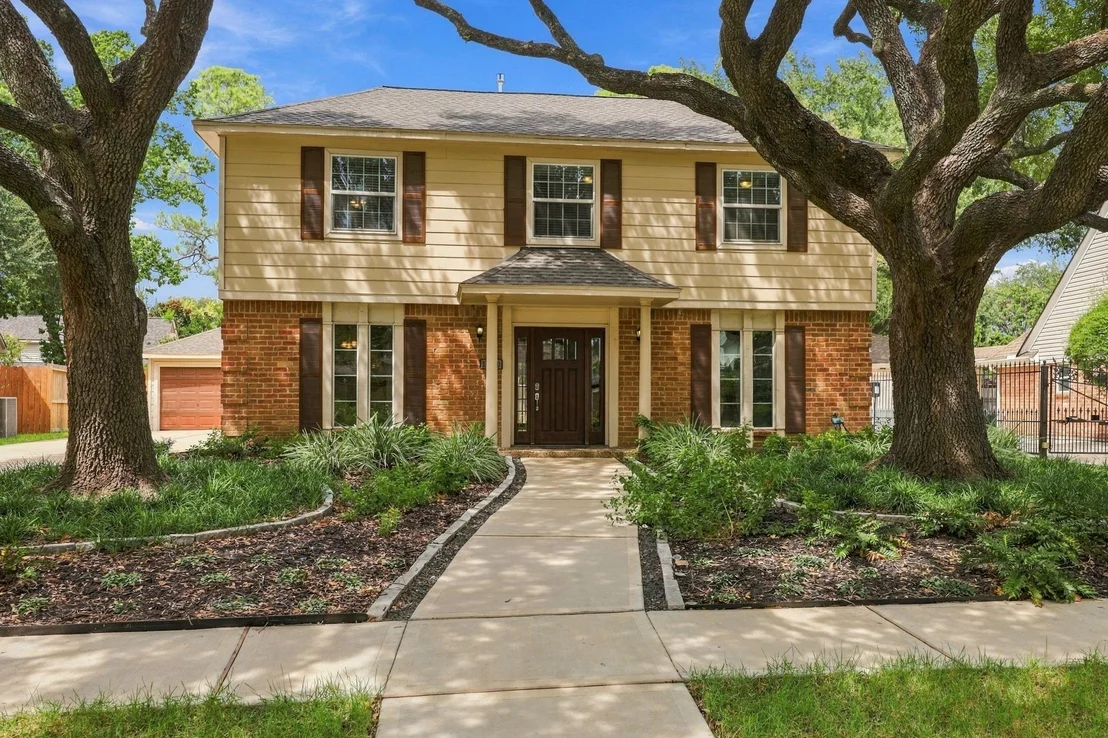 Photo of 11310 Olympia Drive