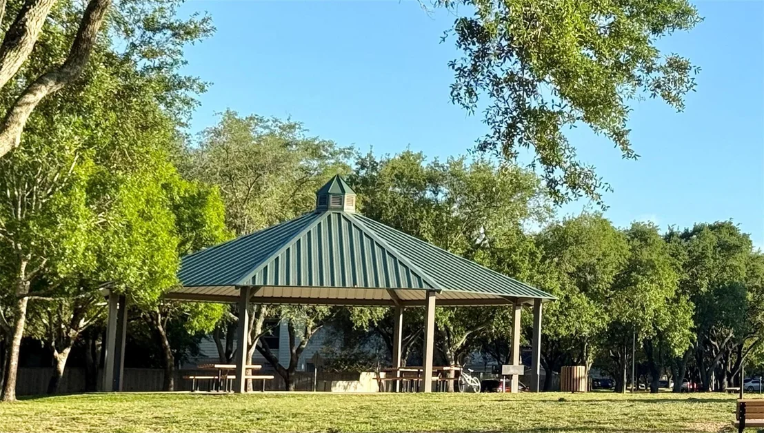 Photo of 4610 Sunshine Drive