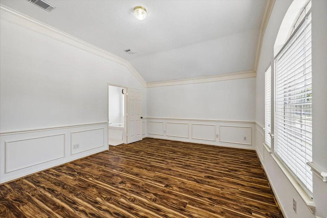 Photo of 734 W Clady Drive