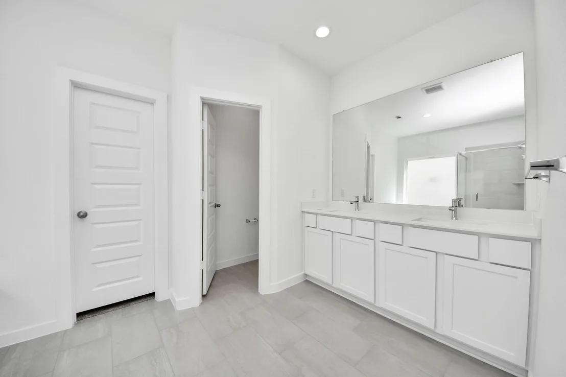 Photo of 24522 Bradbury Woods Drive