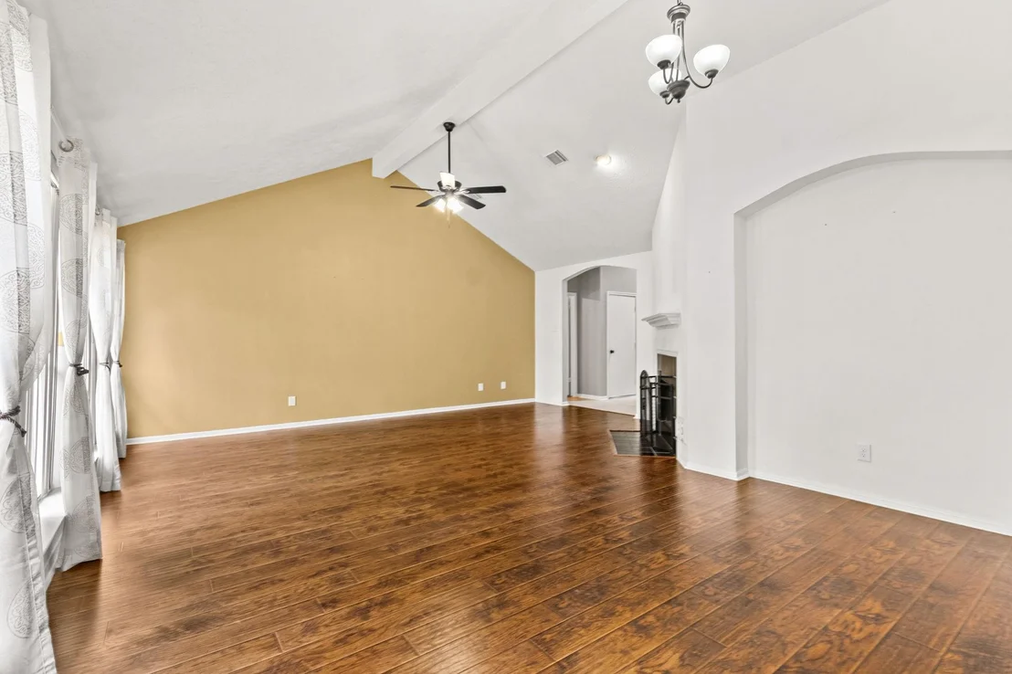Photo of 5013 Parkcrest Drive