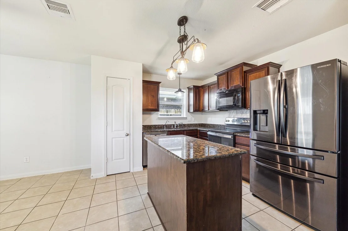 Photo of 5002 Manor Stone Lane