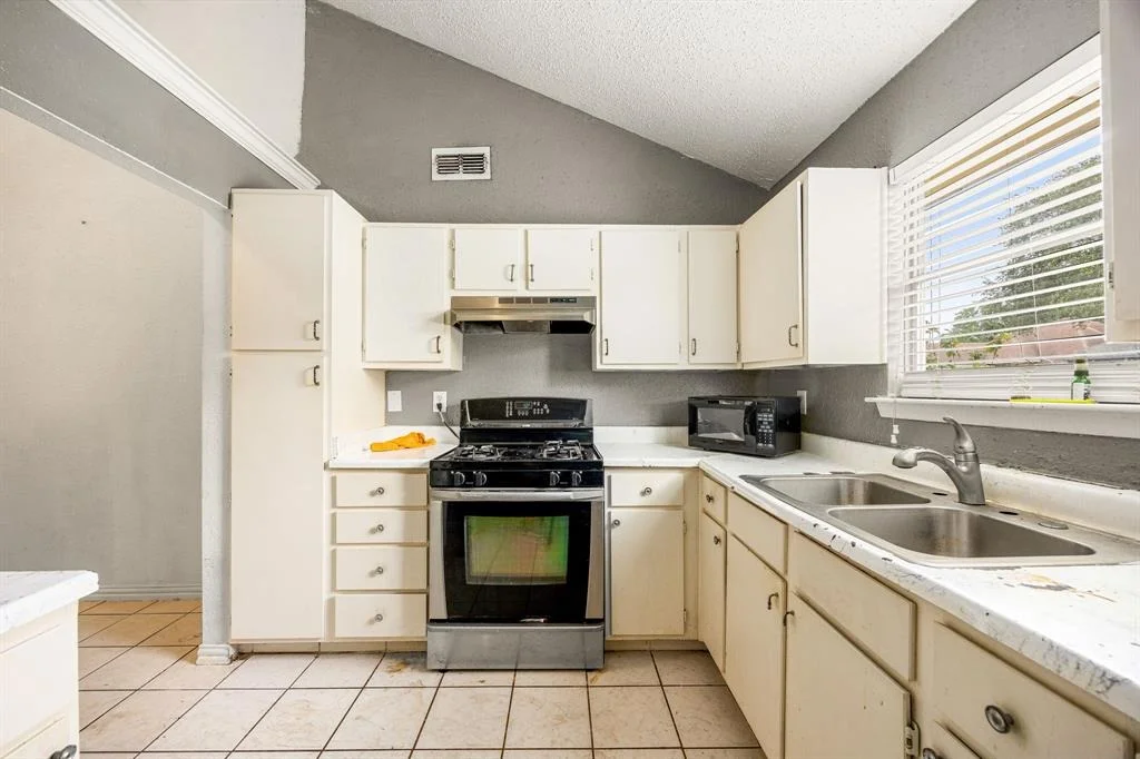 Photo of 18627 Spinney Lane Drive