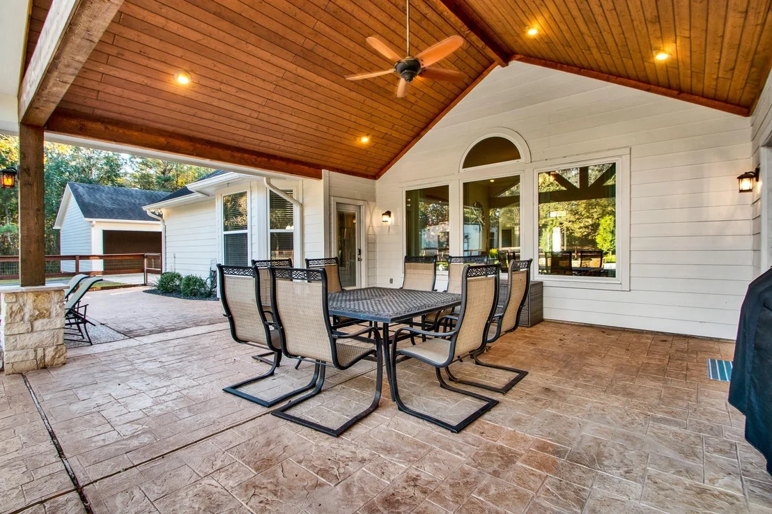Photo of 33402 Hillside Drive