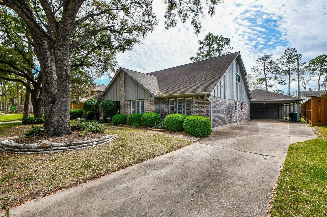 Photo of 1123 Candlelight Lane