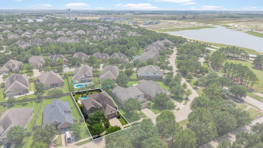 Photo of 19519 Arbor Lodge Drive