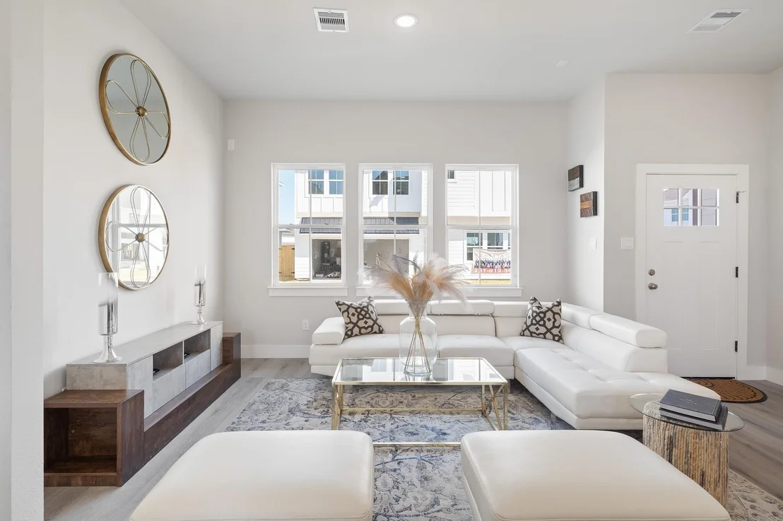 Photo of Unit 14 at 6702 Metro Boulevard