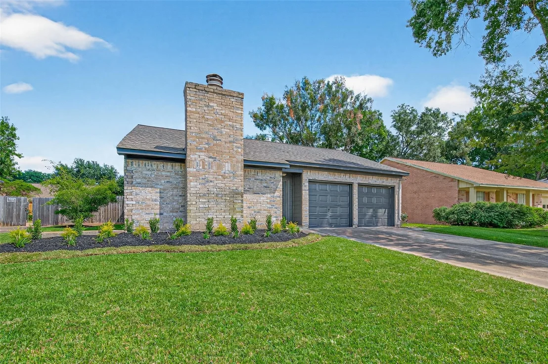 Photo of 2015 Windy Meadow Drive