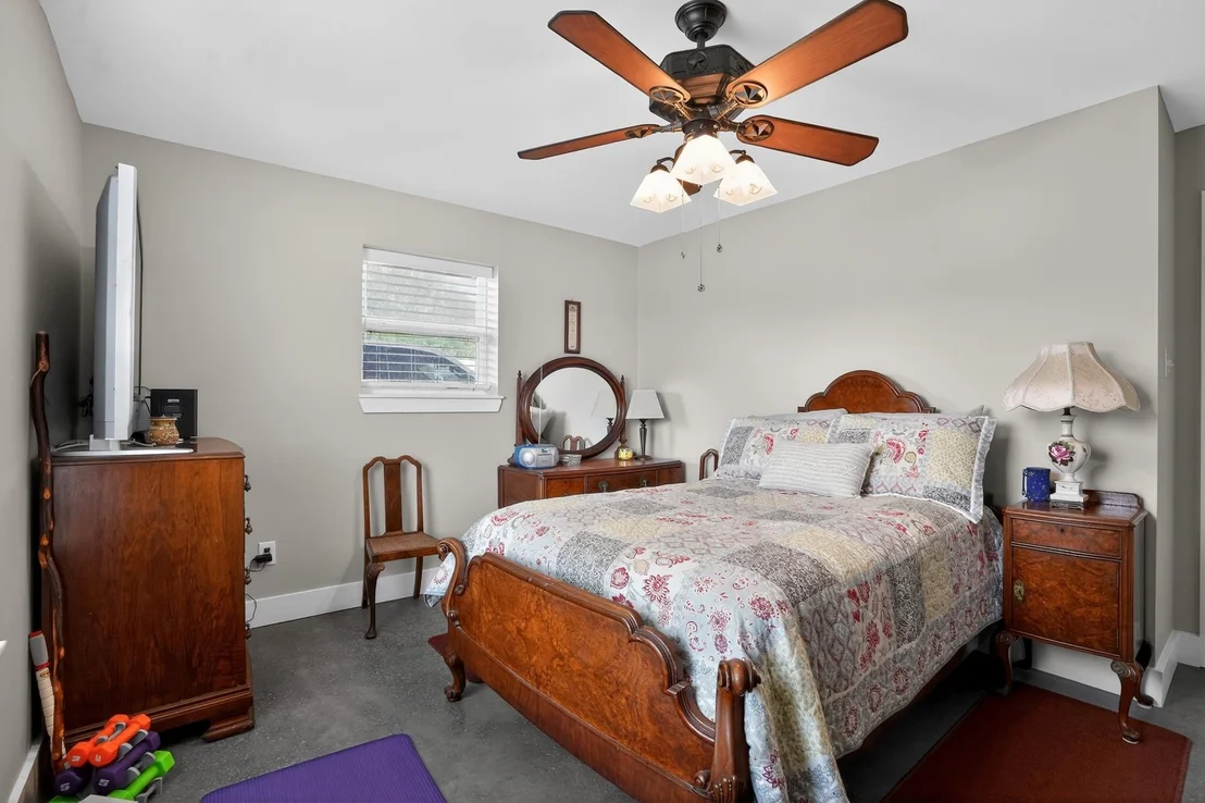 Photo of 7821 County Road 460