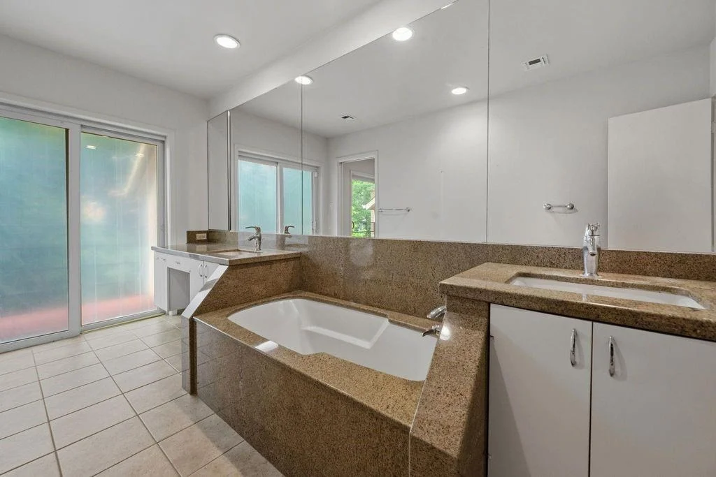 Photo of 2219 Dickey Place
