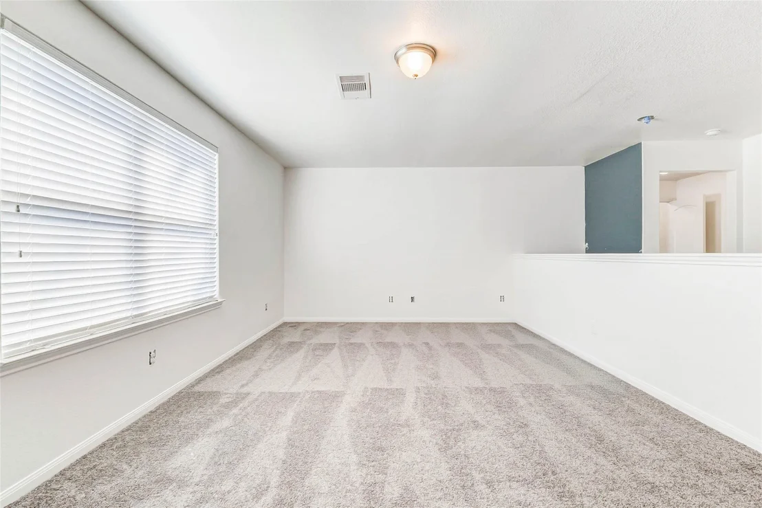 Photo of 2098 Saras Way