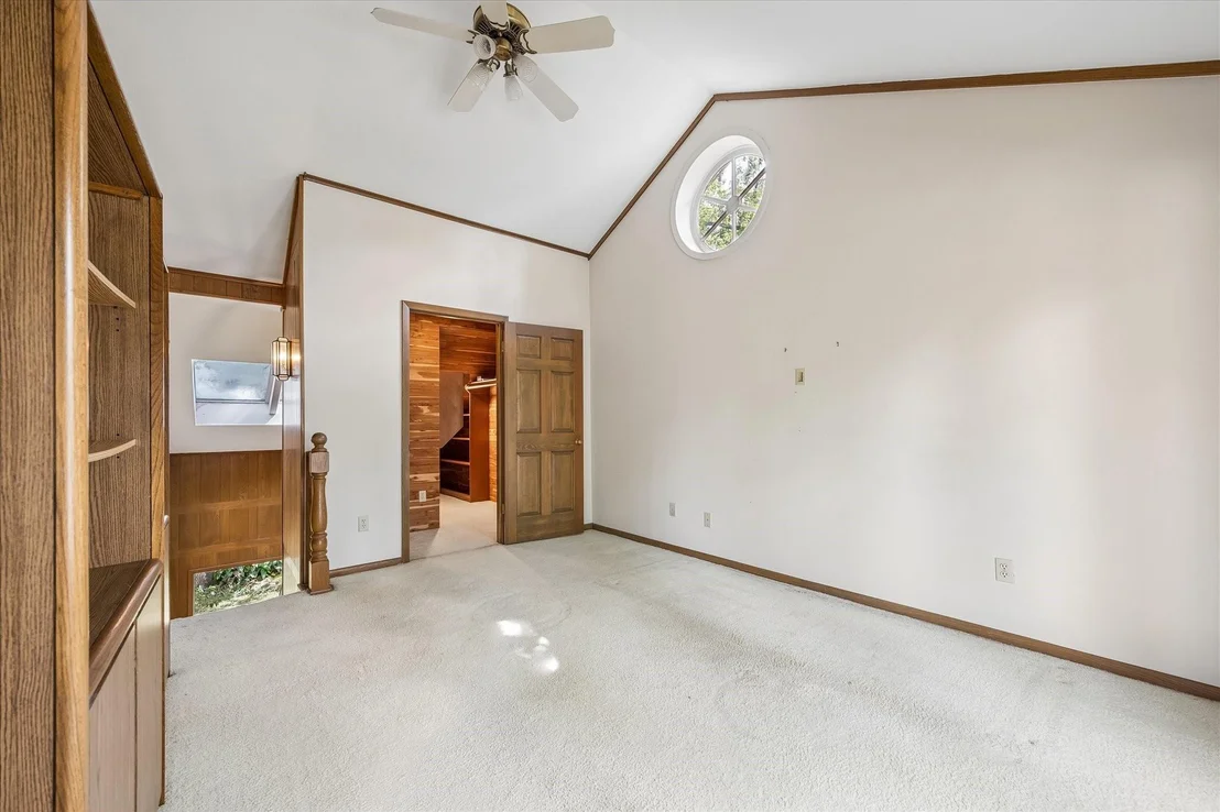Photo of 526 Westminster Drive