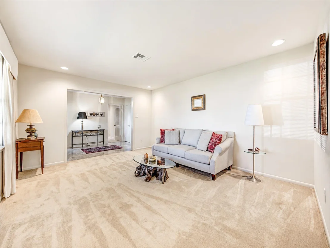 Photo of 5107 Queensloch