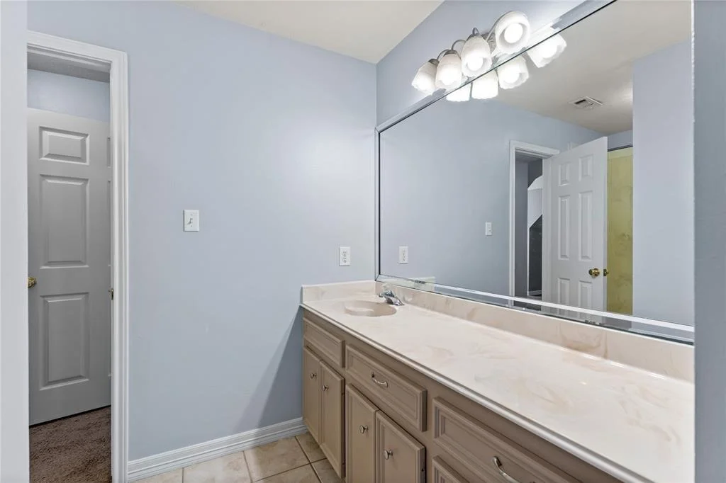 Photo of 32430 Edgewater Drive