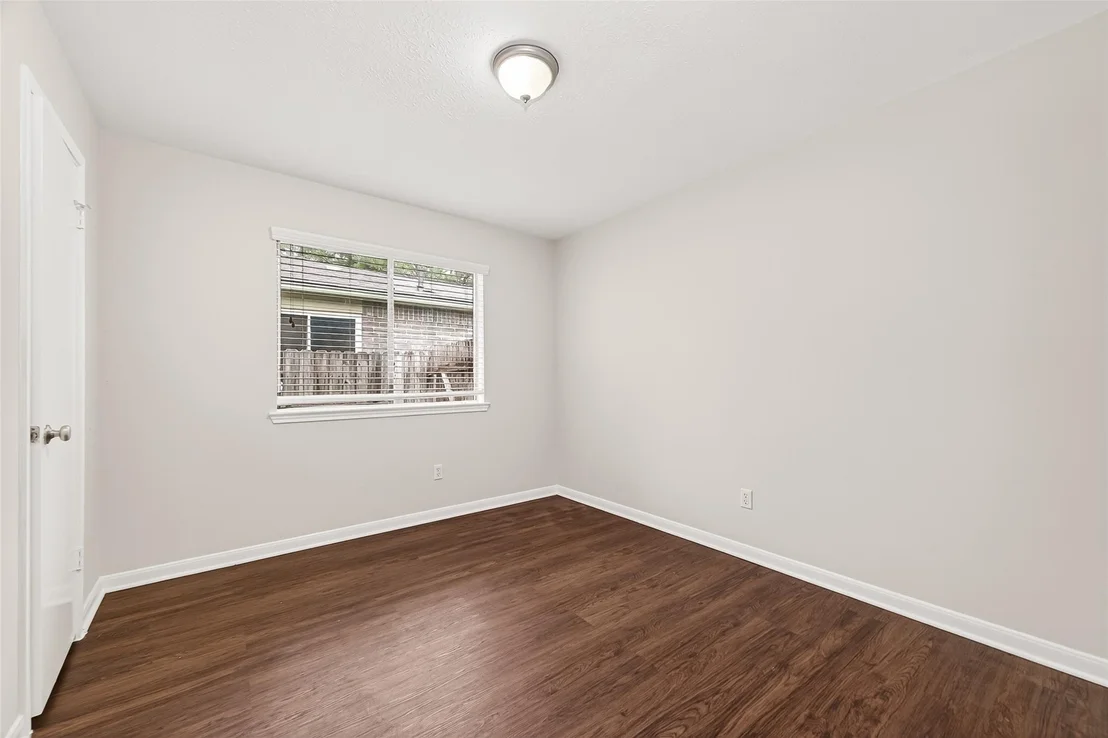 Photo of 28811 Stapleford Street