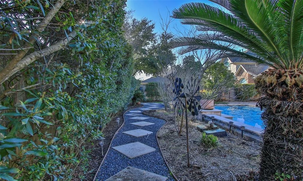 Photo of 1606 Noble Pointe Drive