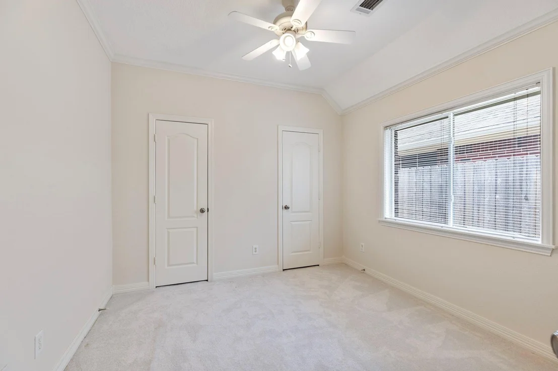 Photo of 18111 Brookes Bend