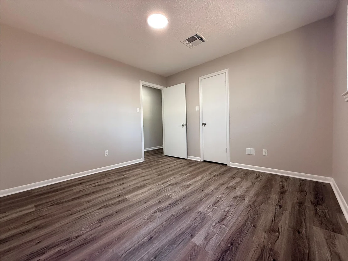 Photo of 4810 Theall Road