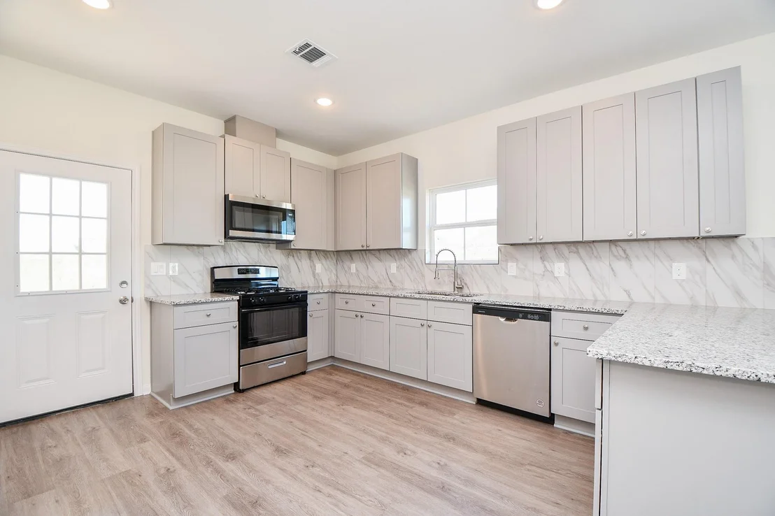 Photo of 2827 Pine Estate Lane