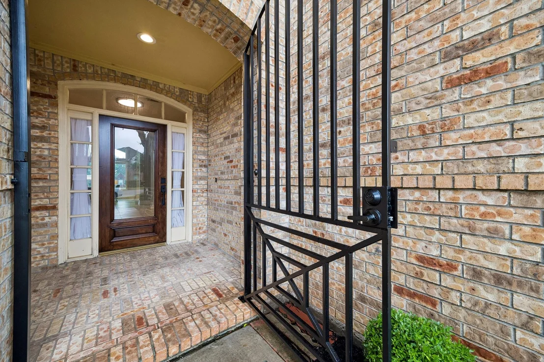 Photo of 5126 Beacon Point