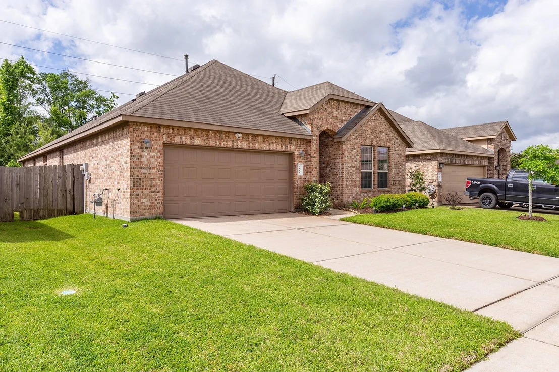 Photo of 5611 Claymore Meadow Lane