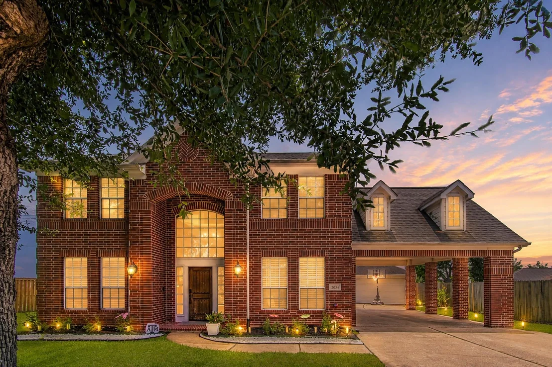 Photo of 7034 Maid Stone Drive