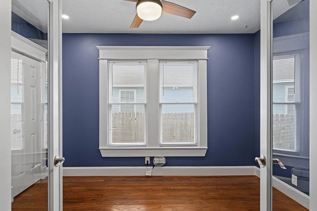 Photo of 1721 Airline Drive