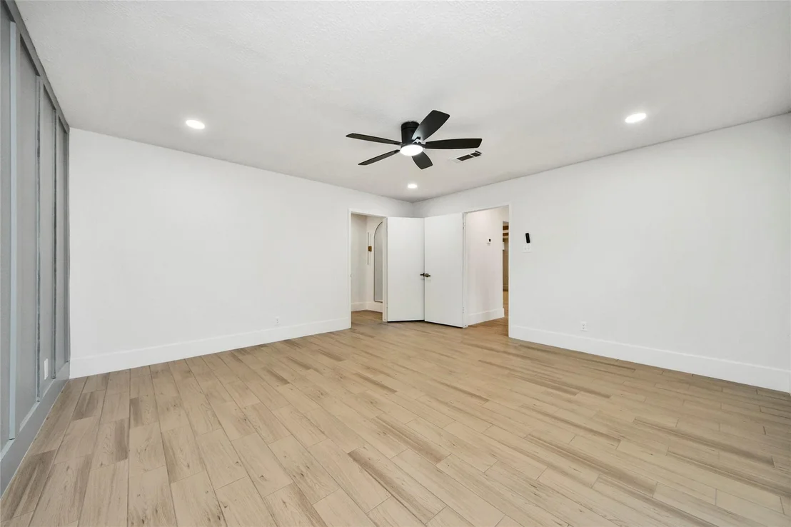 Photo of 1706 Durfey Lane