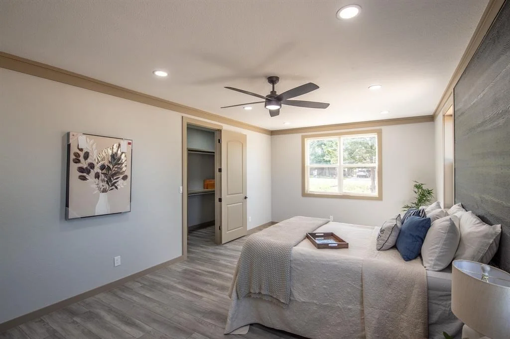 Photo of 103 Whispering Oaks