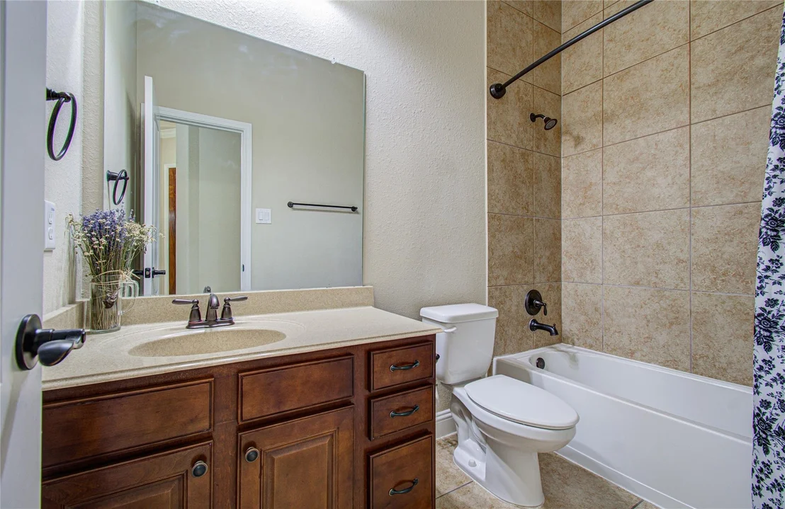 Photo of 27610 Dalton Bluff Court