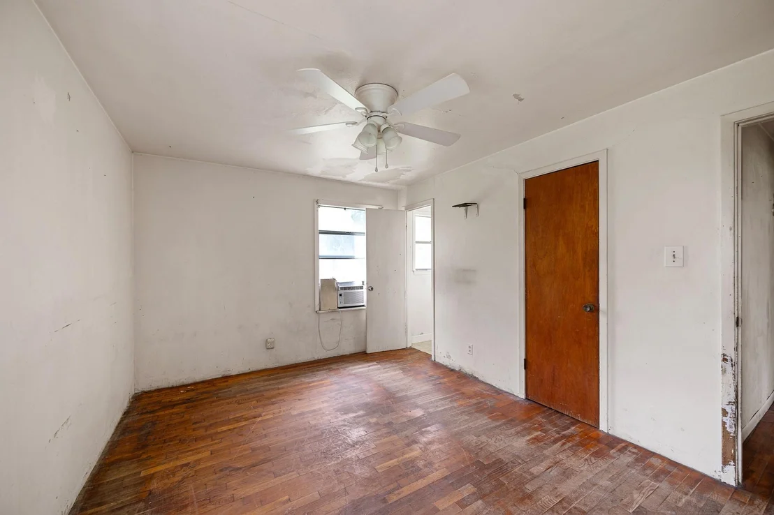 Photo of 6324 Homestead Road