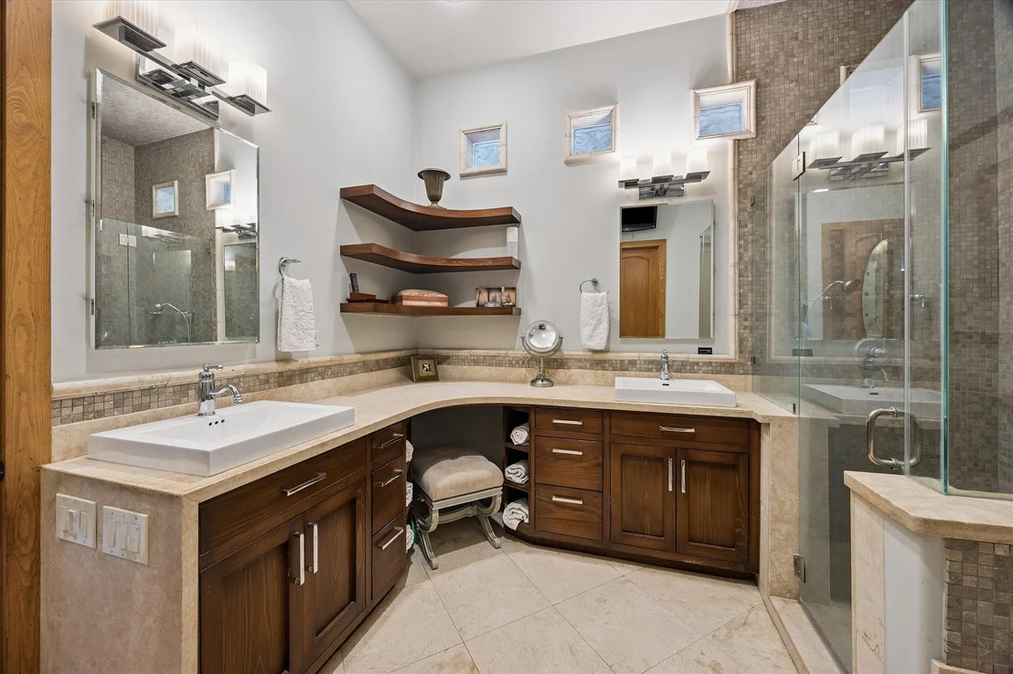 Photo of 8810 Echo Valley Drive