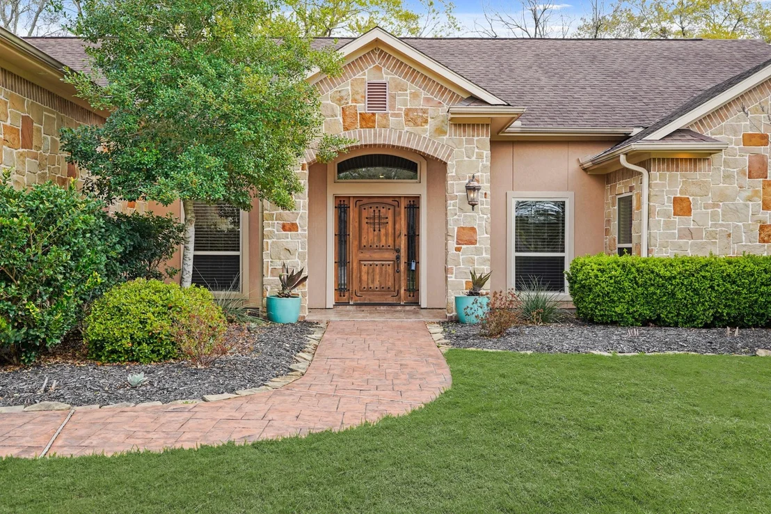 Photo of 2910 Fortuna Drive
