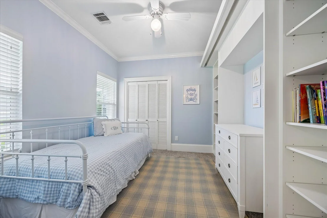 Photo of 1842 Hewitt Drive