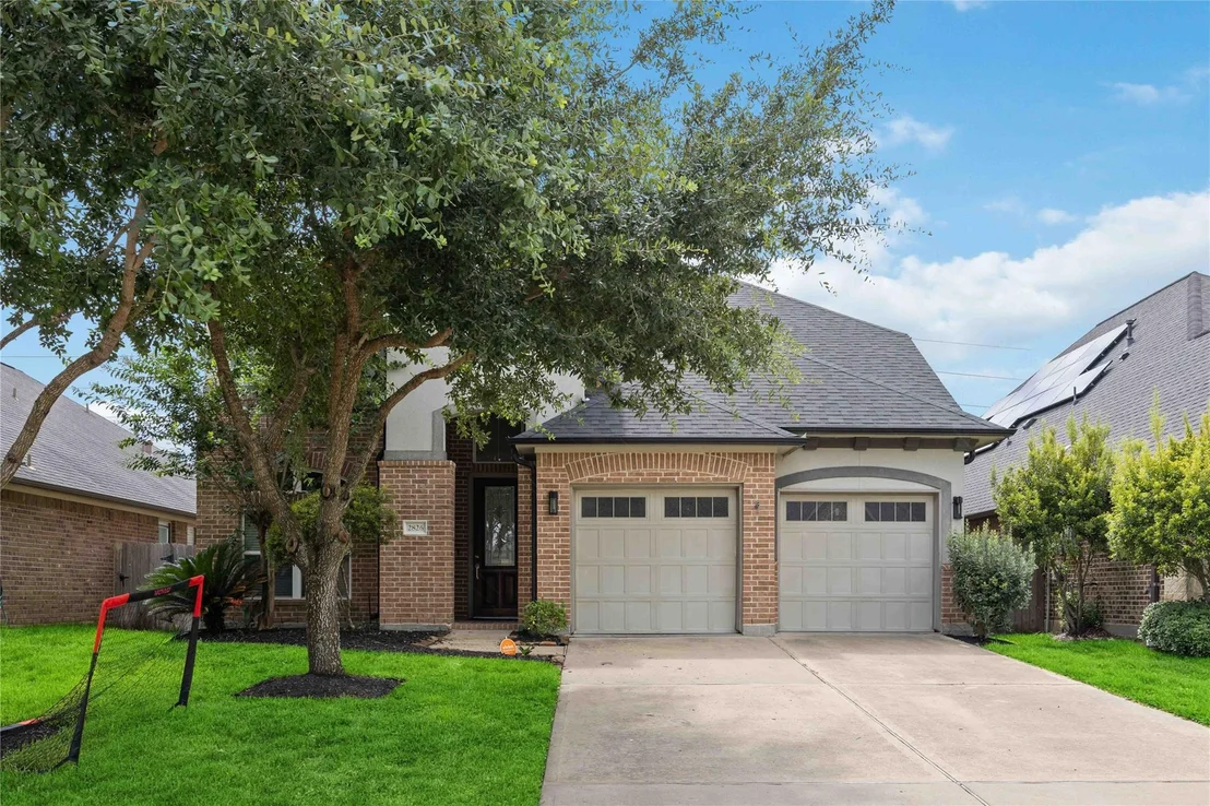 Photo of 2826 Walnut Crest Drive