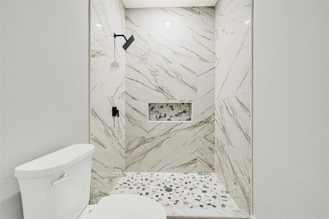 Photo of 16939 Balmoral