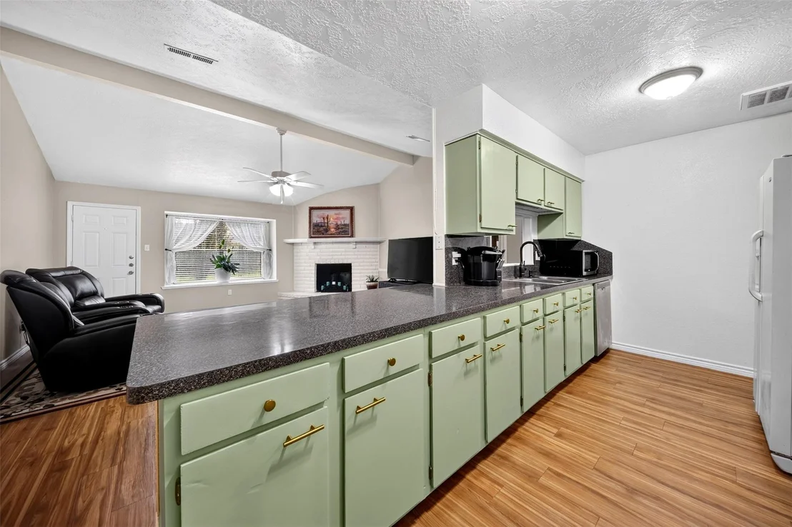 Photo of 23127 Harpergate Drive
