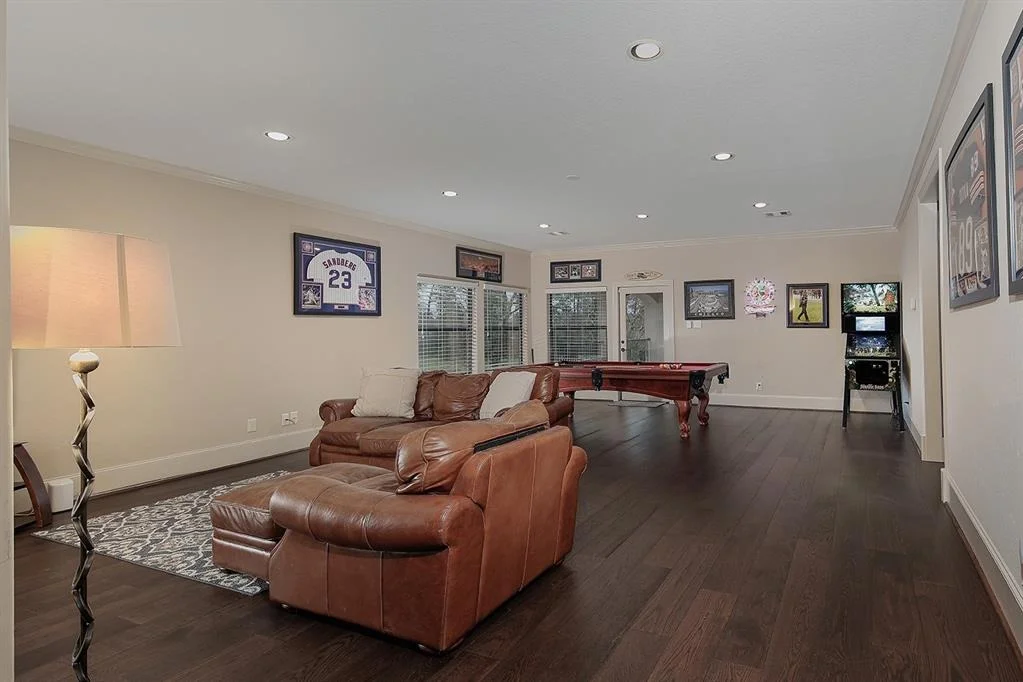 Photo of 6807 Pennwell