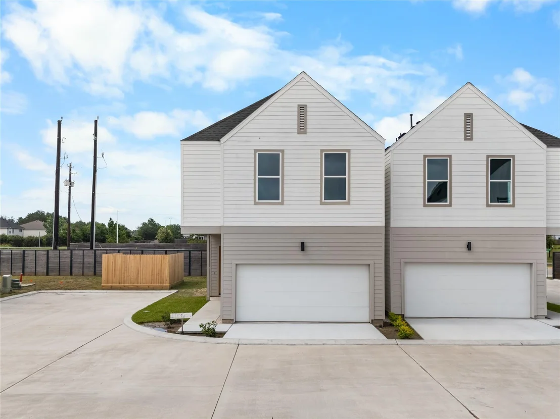Photo of 4006 Buffalo Moon Drive