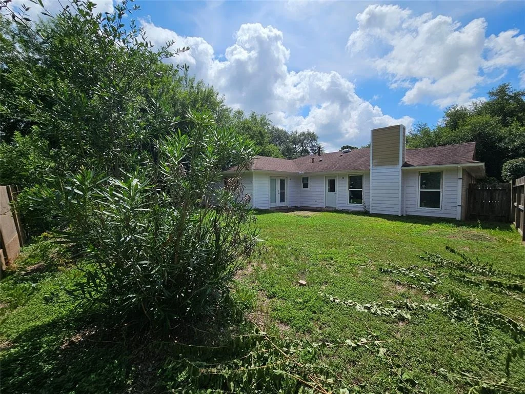 Photo of 609 Oak Harbor Drive