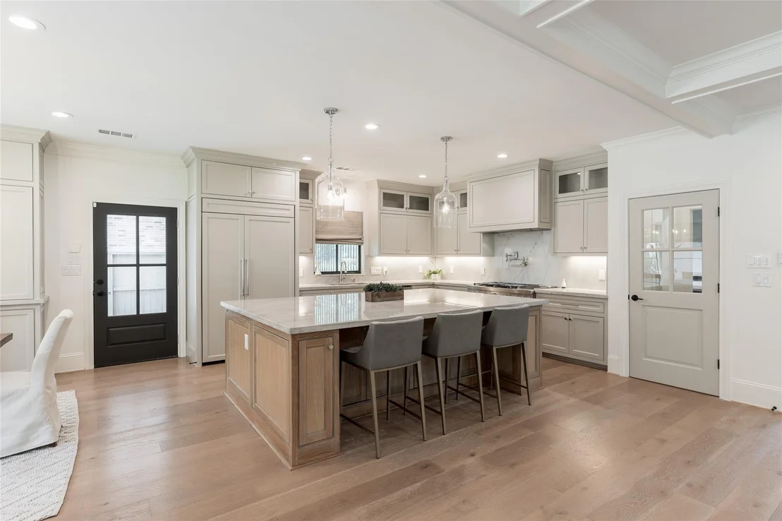 Photo of 25 Woodsborough Circle