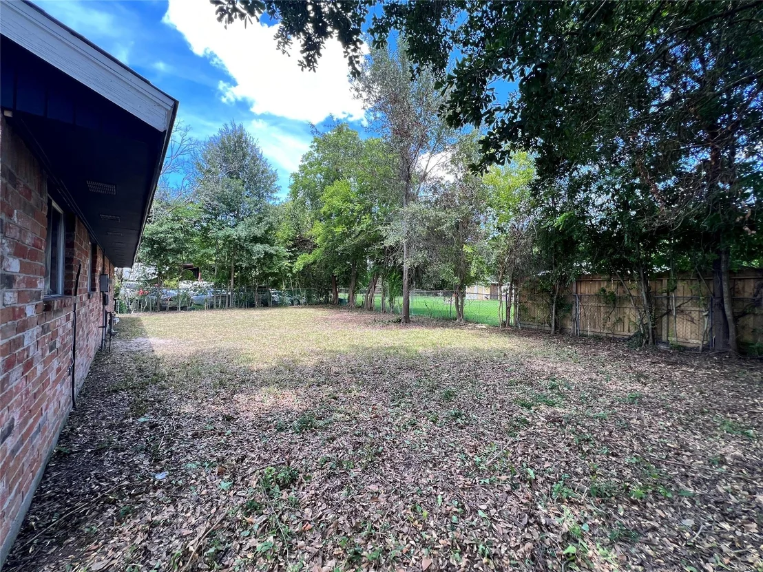 Photo of 8718 Chipping Lane